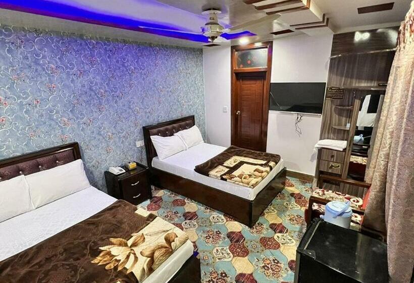 اتاق اکونومی, Jan Luxury
