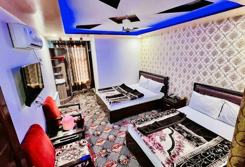 اتاق اکونومی, Jan Luxury