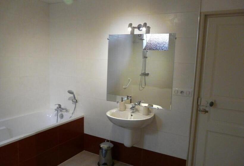 스탠다드 룸, La Promenade