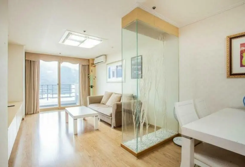 ファミリールーム, Bugok Ilsung Condo