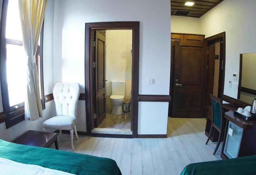 标准三人间, Bursa Grand Fami̇ly Hotel & Spa