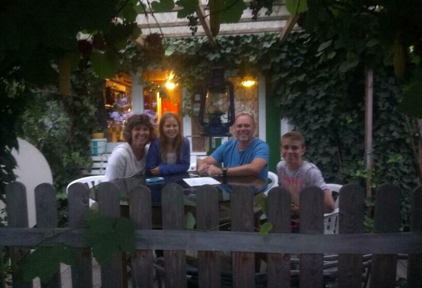 Дом 1 Спальня, Biohof Koller