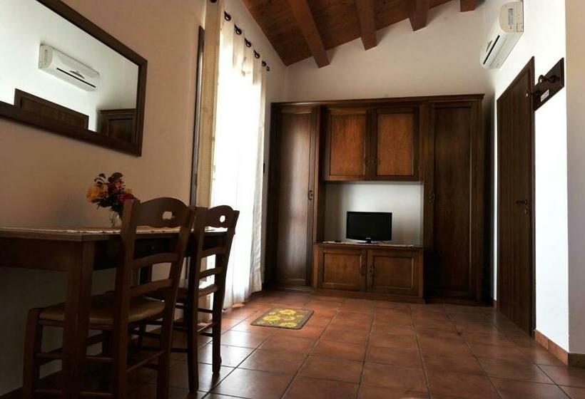 غرفة قياسية رباعية, Oasi Di Cava Ispica