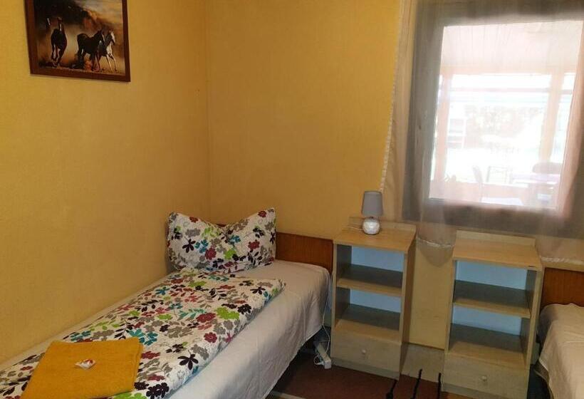 침실 1개 아파트, Rába Part Apartman