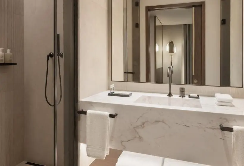 インサイドデラックスルーム, Jw Marriott Hotel Madrid
