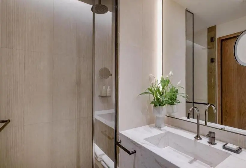 インサイドデラックスルーム, Jw Marriott Hotel Madrid