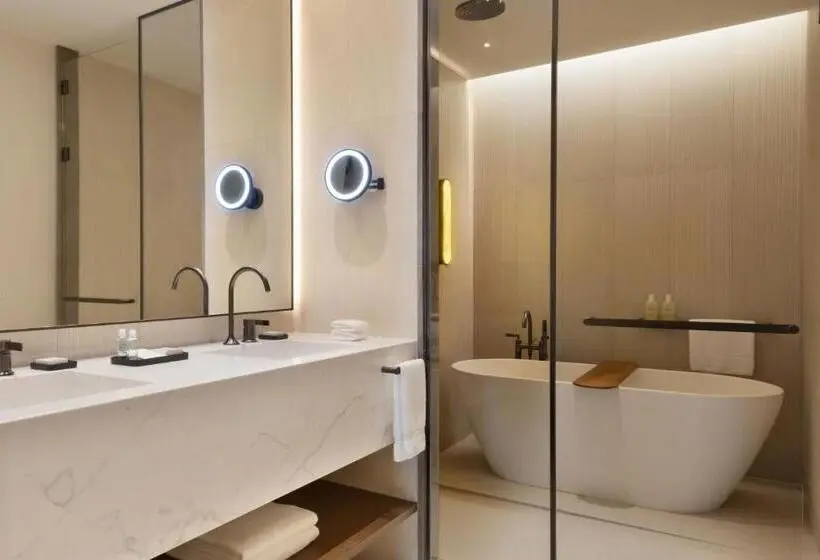 キングサイズベッドのジュニアスイート, Jw Marriott Hotel Madrid