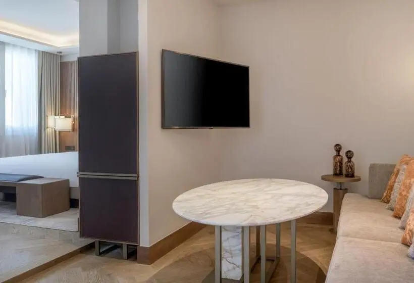 キングサイズベッドのジュニアスイート, Jw Marriott Hotel Madrid