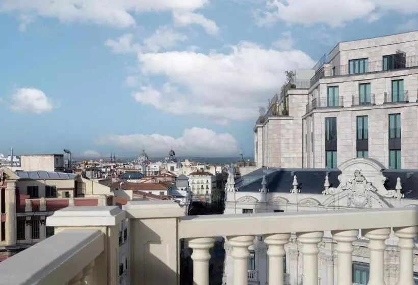 キングサイズベッドのジュニアスイート, Jw Marriott Hotel Madrid