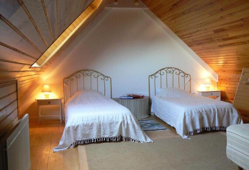 غرفة عائلية, La Ferme De La Cavalerie