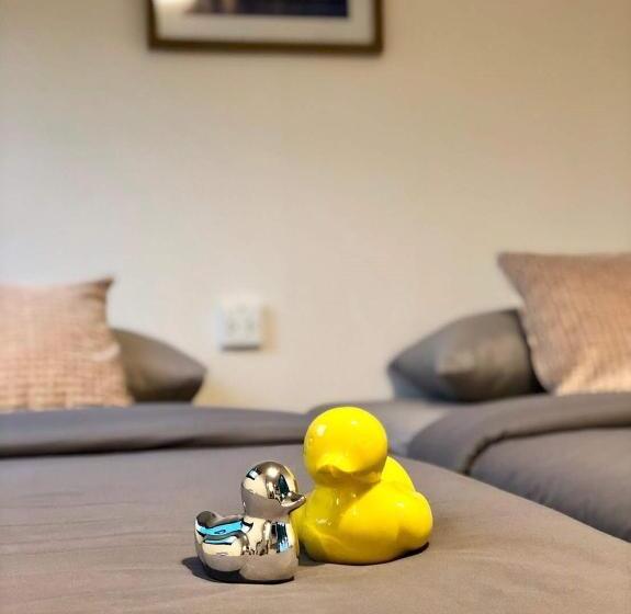 חדר סטנדרט, Tap Salaya