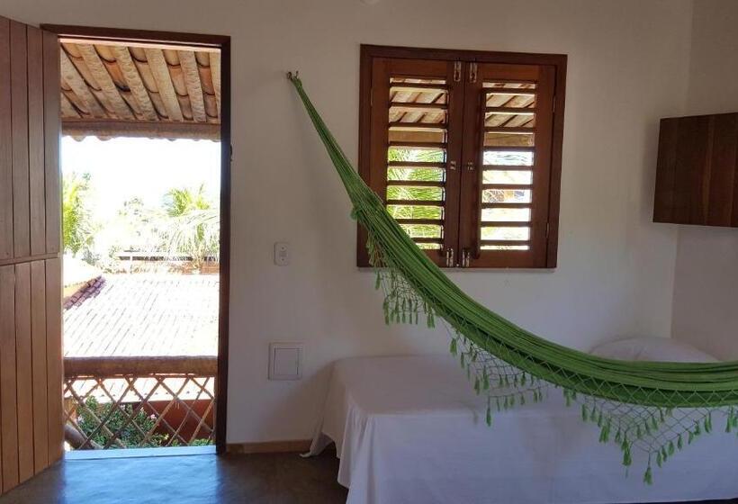 اتاق سه نفره سوپریور با چشمانداز دریا, Pousada Agua Marinha