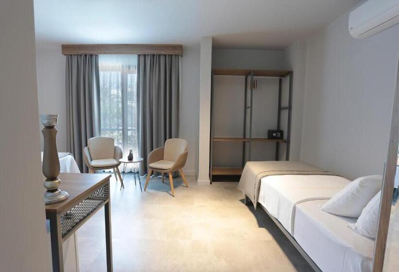 اتاق لوکس سه تخته, Anchor Alaçatı