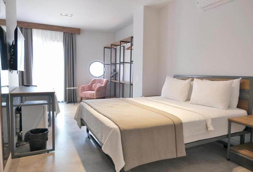 اتاق لوکس چهار تخته, Anchor Alaçatı