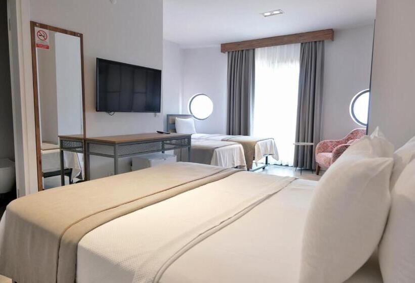 اتاق لوکس چهار تخته, Anchor Alaçatı