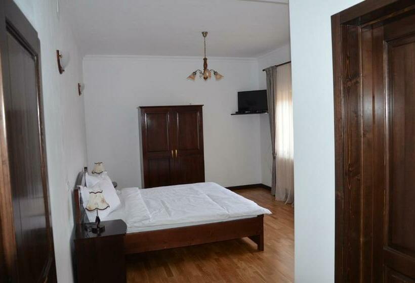 标准间, Pensiunea Zana Muntilor