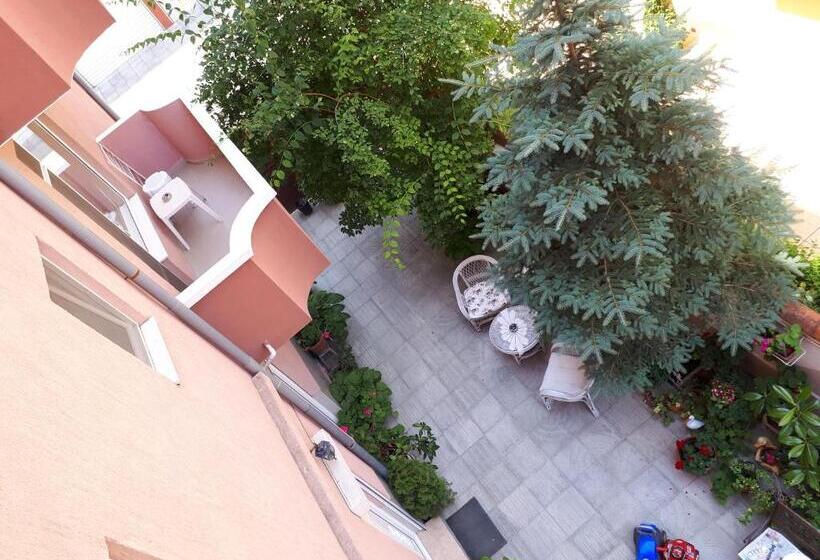 חדר משפחתי, Guest House Orchidea