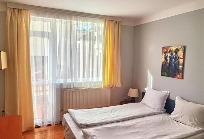 Номер Стандарт, Mira Guest House