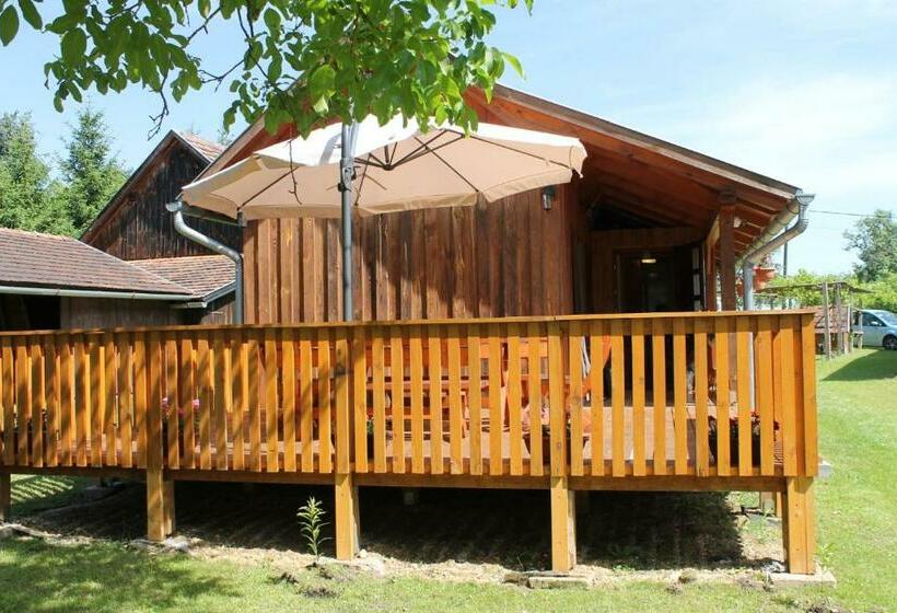 شاليه غرفة نوم واحدة, Orbán Porta