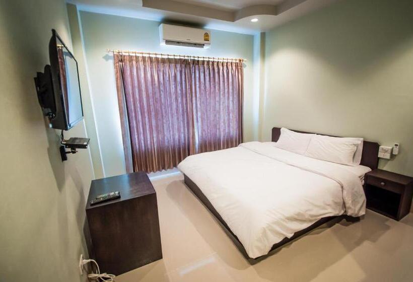 スタンダードルーム, Wattanawan