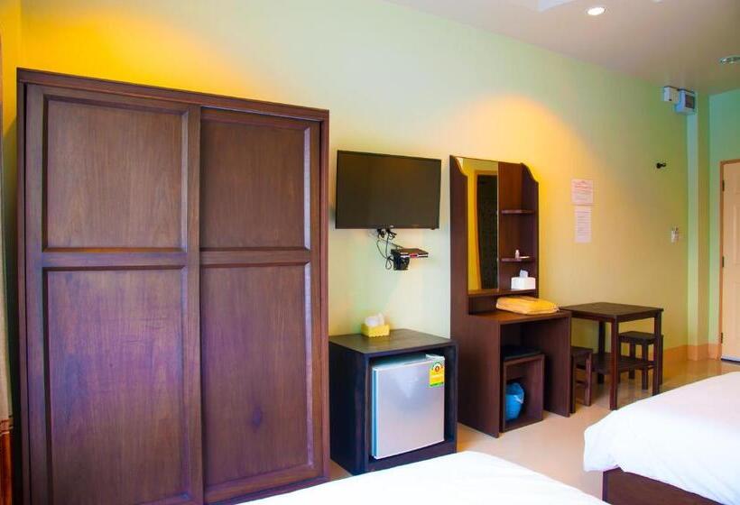 スタンダードルーム, Wattanawan