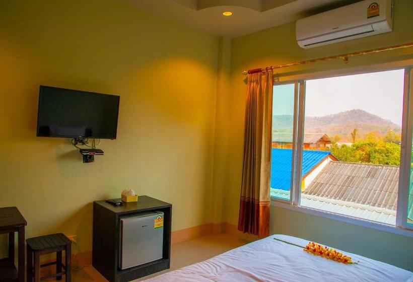 スタンダードルーム, Wattanawan