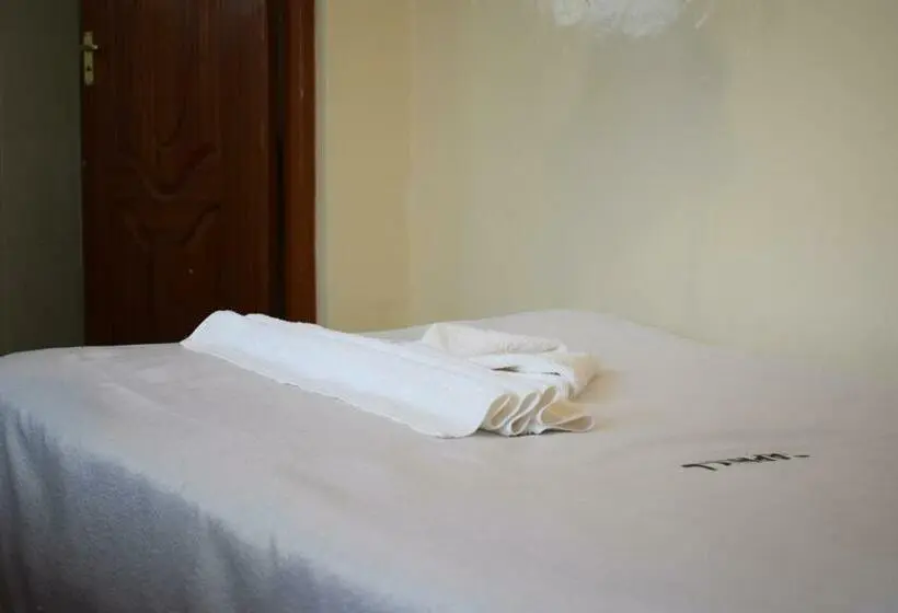 اتاق لوکس, Caphill