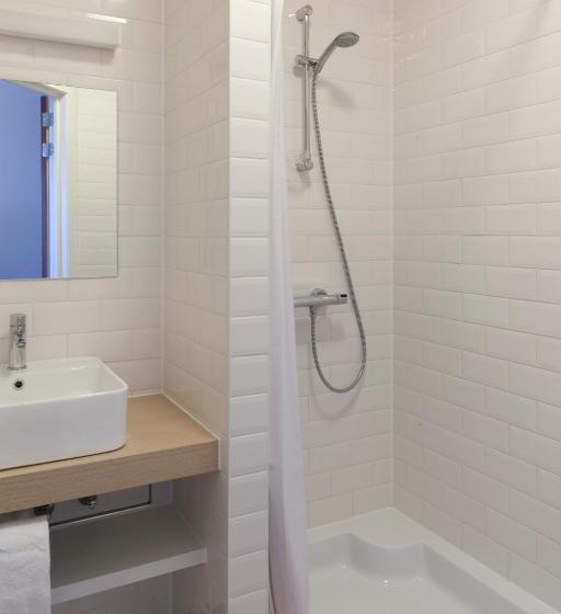 غرفة قياسية, The Ash