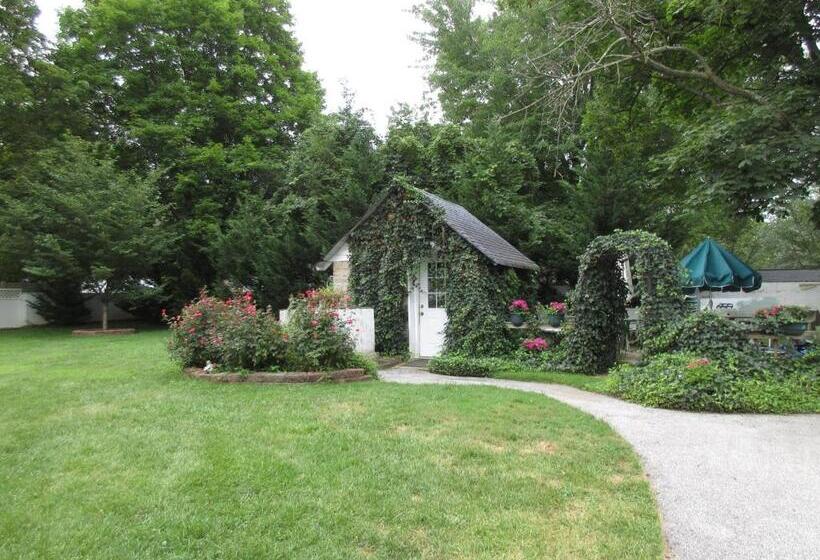 스위트, The Columbia Inn At Peralynna