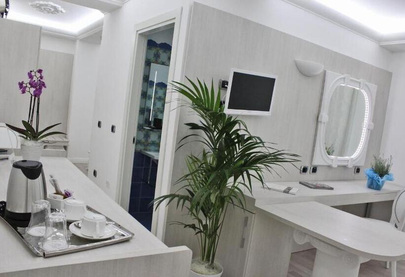Люкс, Paradiso Hotel Bovelacci