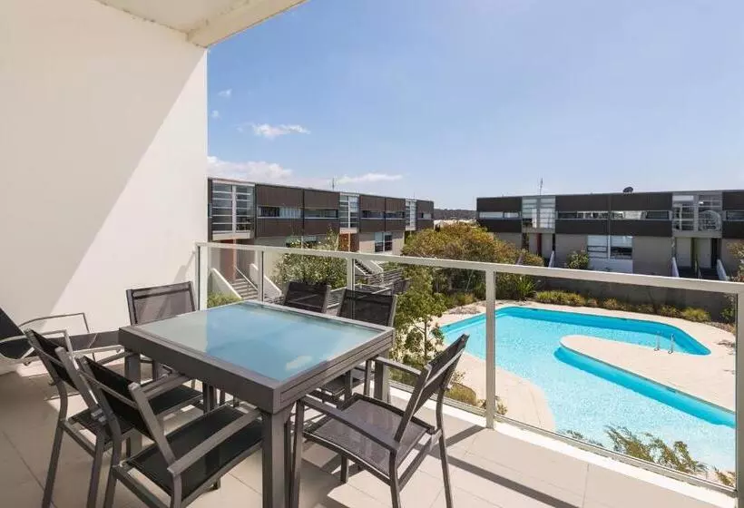 آپارتمان 1 خوابه با چشمانداز استخر, Coast Resort Merimbula