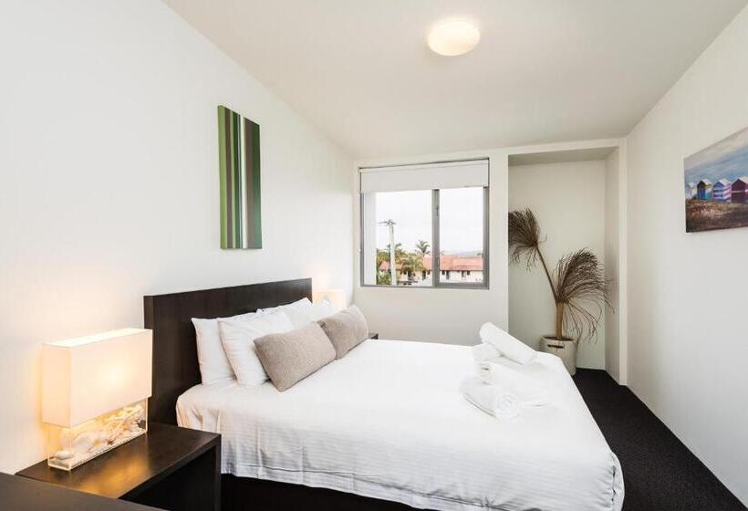 Апартаменты 2 спальни Вид на Бассейн, Coast Resort Merimbula