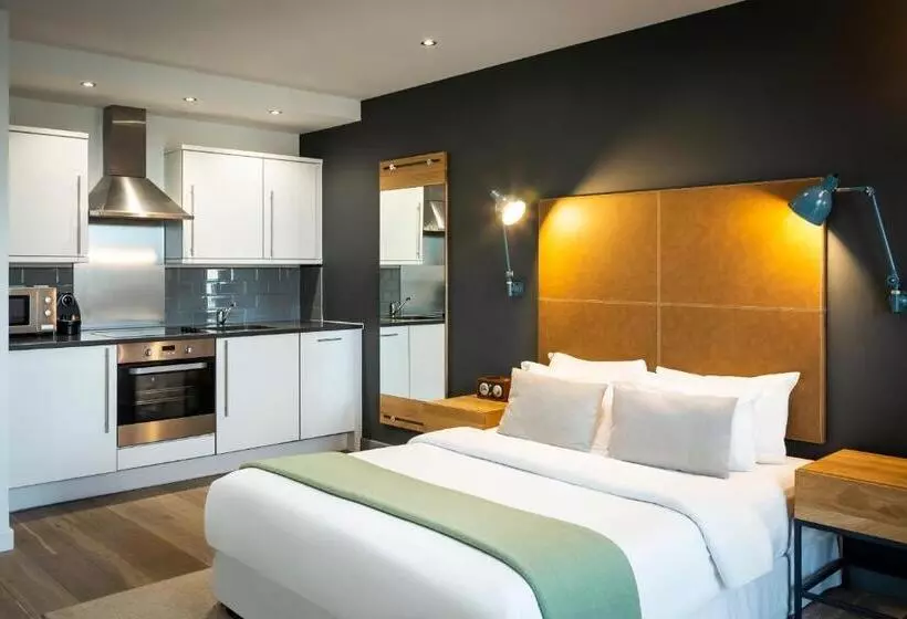 スタンダードスタジオ, Aparthotel Adagio London Brentford