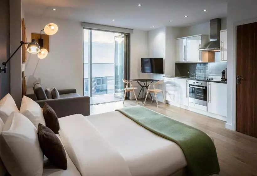 スタンダードスタジオ, Aparthotel Adagio London Brentford