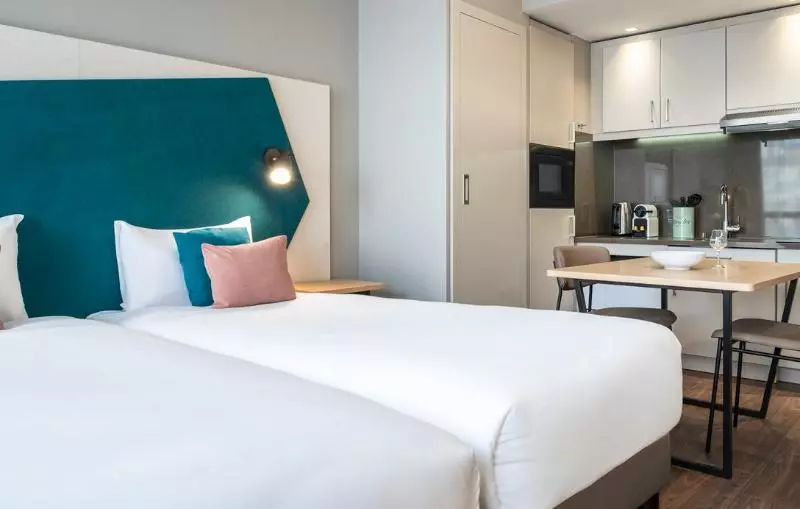スタンダードスタジオ, Aparthotel Adagio London Brentford