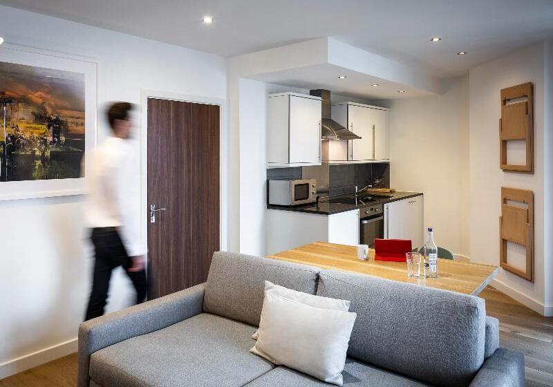 Апартаменты 1 Спальня, Aparthotel Adagio London Brentford