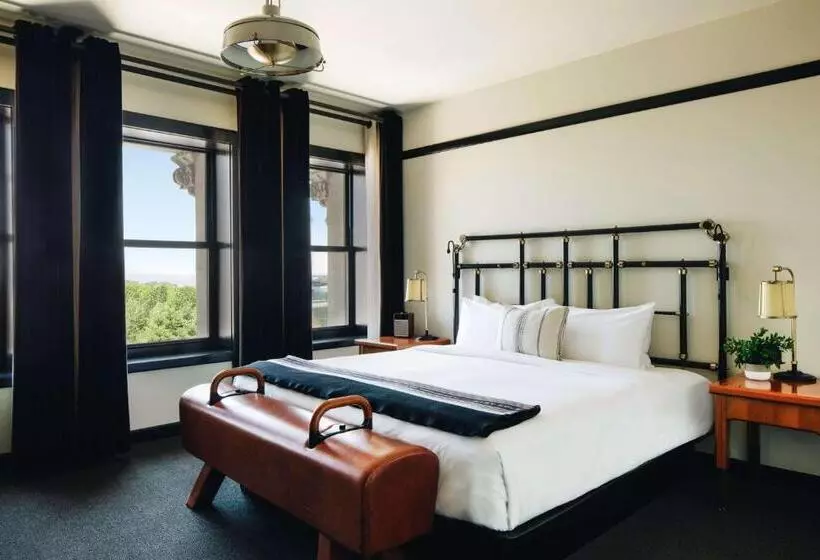 公園の見えるダブルベッドスタンダードルーム, Chicago Athletic Association, Part Of Hyatt