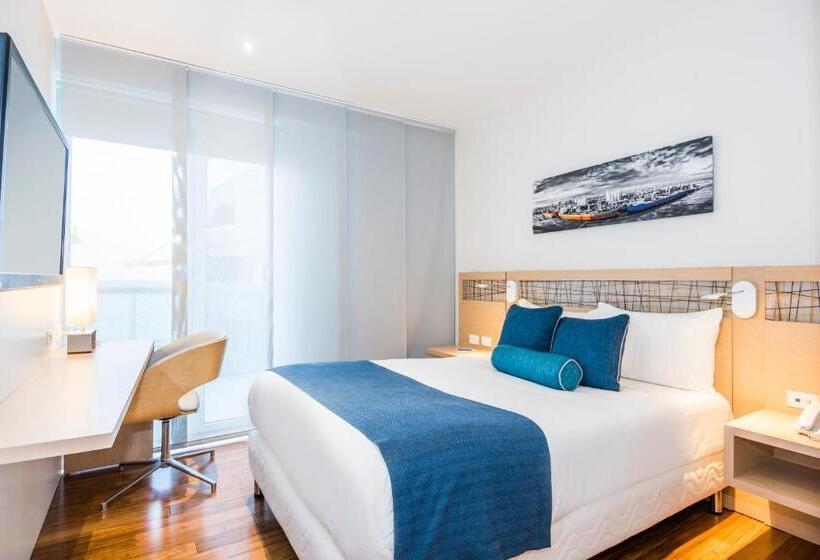 Quarto standard vista mar, Cosmos Pacifico
