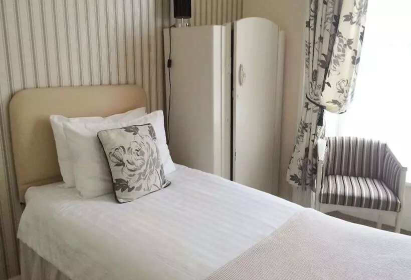 اتاق استاندارد یک نفره, Phantele Bed And Breakfast