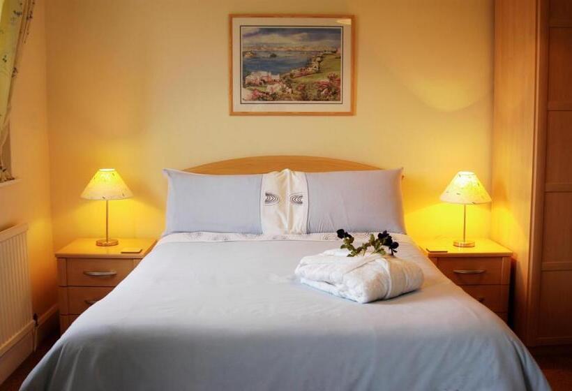 חדר סופריור נוף לגינה, The Long Range