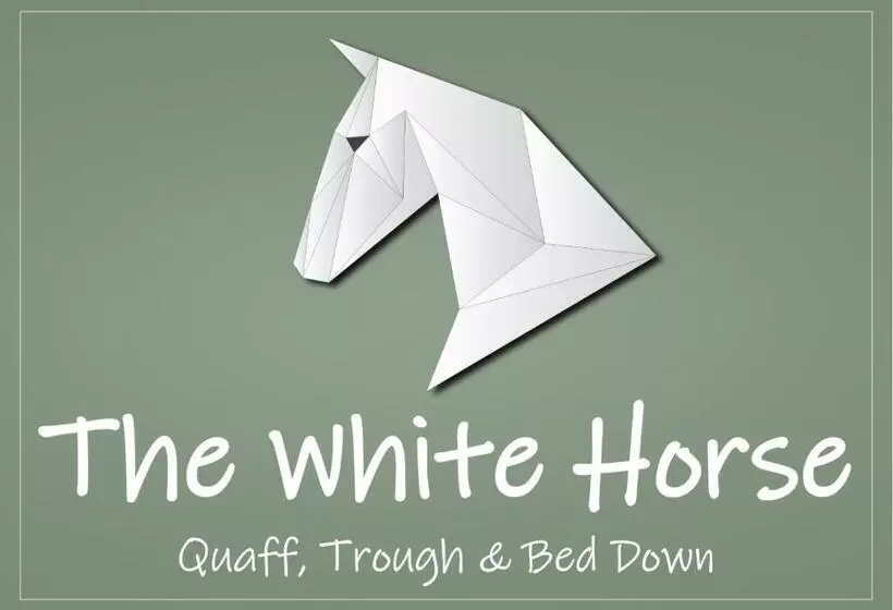 スタンダードトリプルルーム, The White Horse