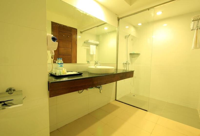 اتاق سوپریور, Zfreeti