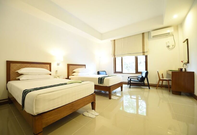 اتاق لوکس, Zfreeti