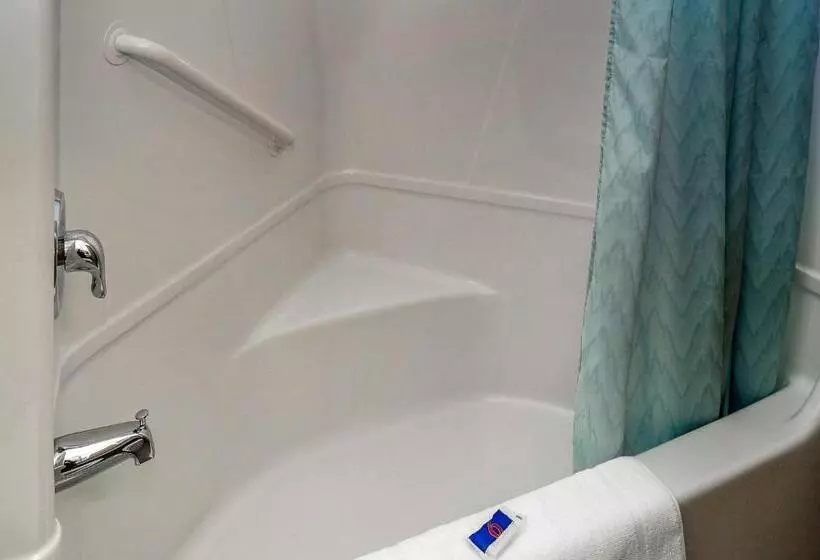 デラックスの４人部屋, Motel 6peterborough, On