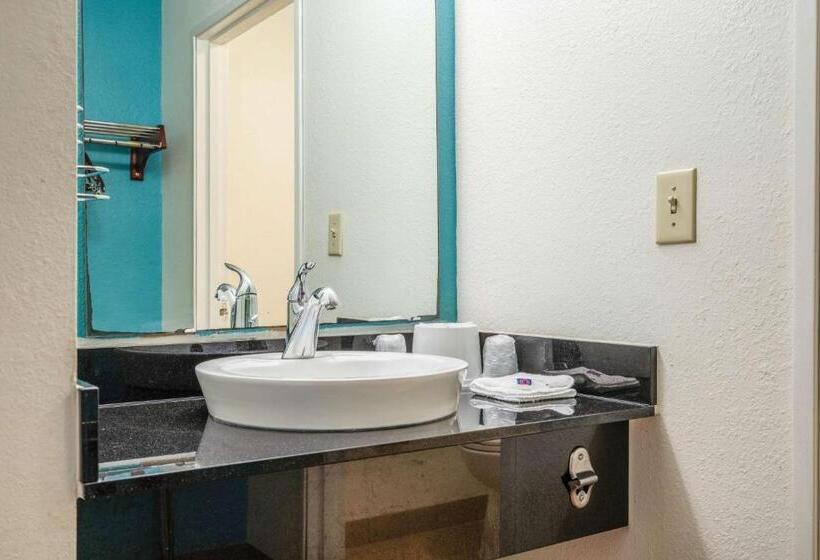 غرفة ديلوكس رباعية, Motel 6 Rocky Mount, Nc