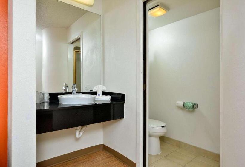 اتاق استاندارد, Motel 6plano, Tx  West  Frisco