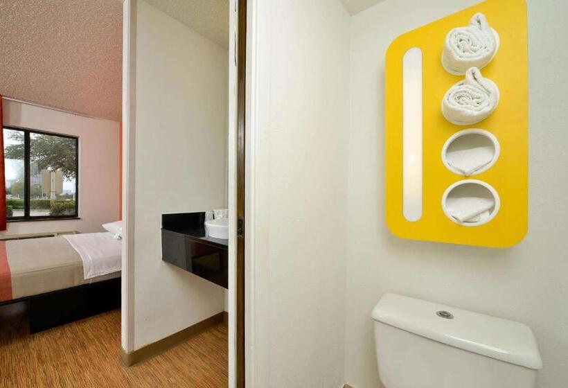 اتاق استاندارد, Motel 6plano, Tx  West  Frisco