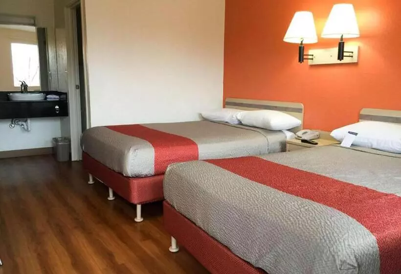 スタンダード４人部屋, Motel 6roseville, Mn  Minneapolis North
