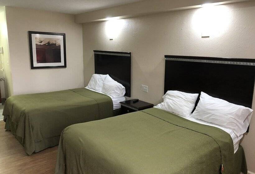 Номер Deluxe, Crossroads Inn