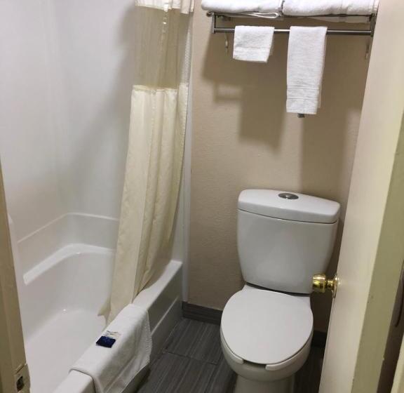 2ダブルベッドのスタンダードルーム, Crossroads Inn